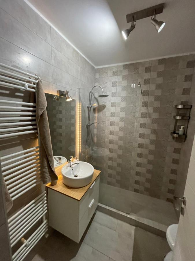 Pearl Luxury Apartment Near Presidential Palace Bucareste Exterior foto